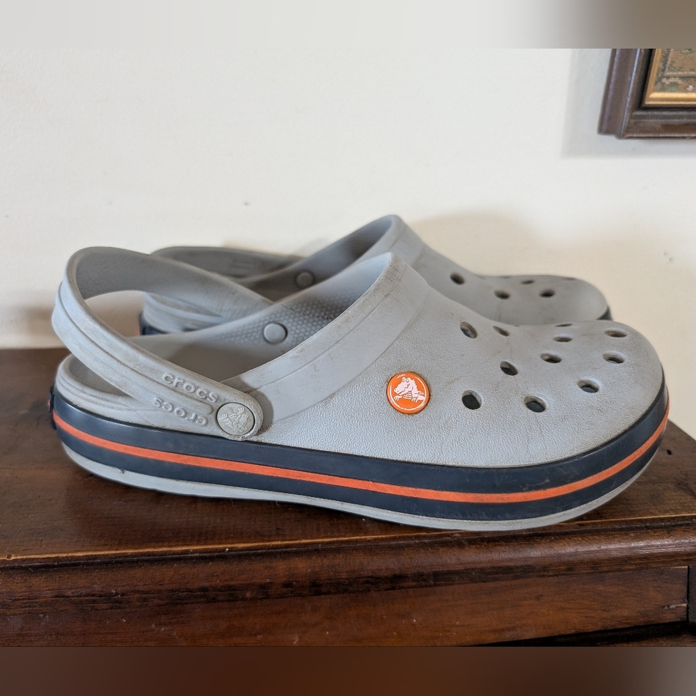Crocs Crocband Clog Light Grey Navy Orange Band Men's 9 Women's 11